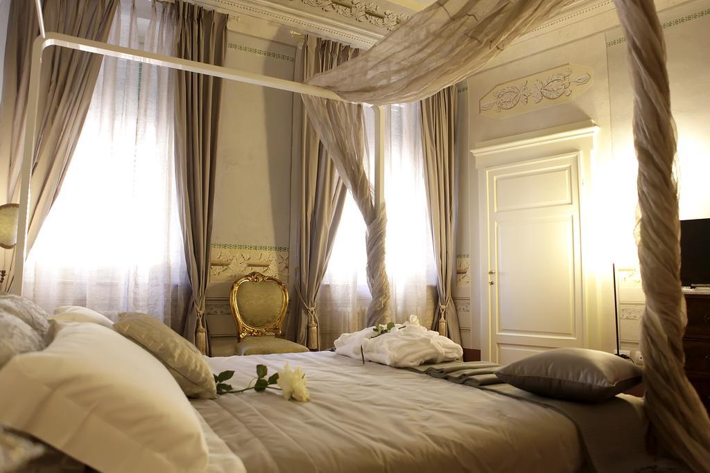 Bed and Breakfast Residenza D'Epoca -Santa Caterina Piza Pokój zdjęcie